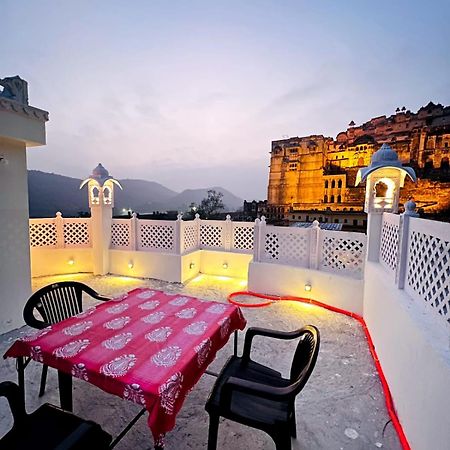 The Palace View Homestay & Restaurant Būndi Esterno foto